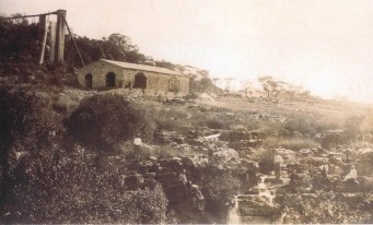 Angola_Afrikaner_mill_at_Humpata